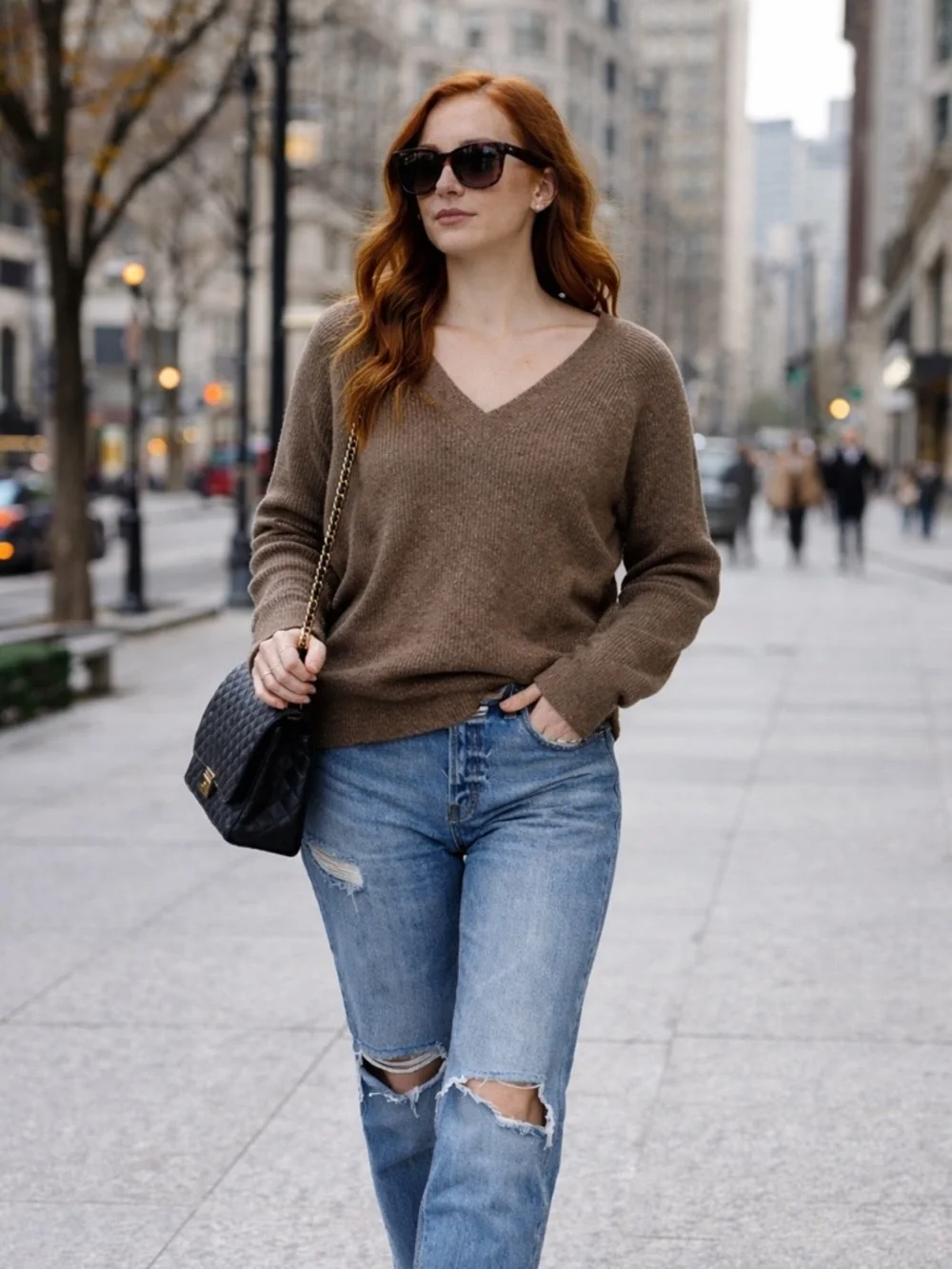 OLD NAVY Women's Mushroom Brown Heathered Shaker Stitch V-Neck Sweater L